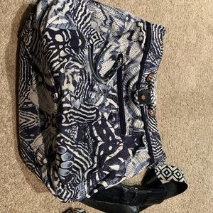 Lululemon diversity bag wanderlust